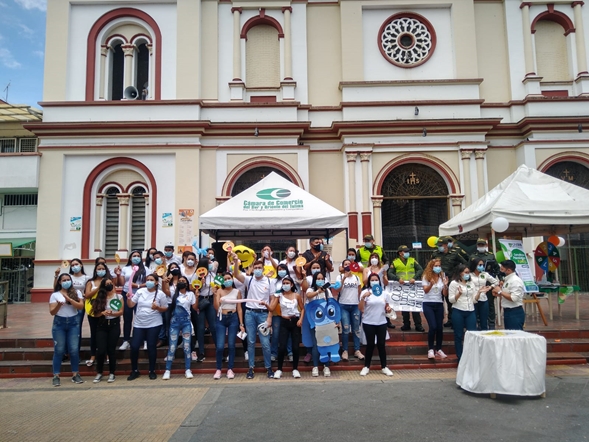 FUNDES CON LA CAMISETA PUESTA PARA PREVENIR EL SUICIDIO, ASàLLEGAMOS A 7.202 PERSONAS áUNIDOS SALVAMOS VIDAS!