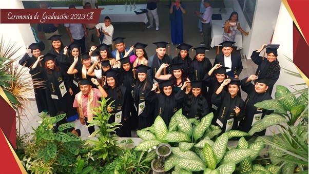 Éxito y Logros Académicos: Fundación de Estudios Superiores Monseñor Abraham Escudero Montoya celebra la Graduación de nuevos profesionales