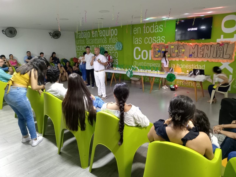 Estudiantes de Derecho lideran exitoso