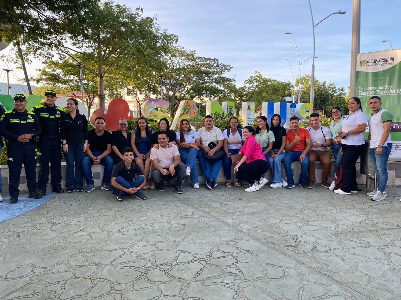 Exitosa Jornada de AsesorÃa JurÃdica en San Luis, Tolima con la estrategia âINFUNDESâ del Consultorio JurÃdico Santo Tomás Moro