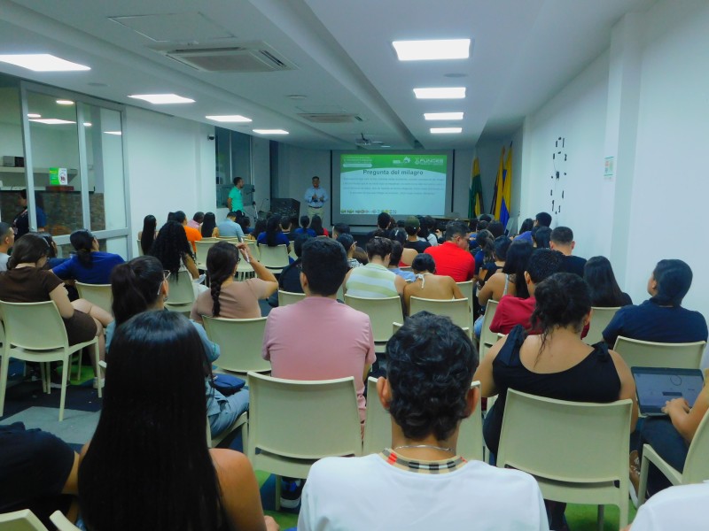 Creatividad, rigor académico y nuevos conocimientos enmarcaron el V Congreso Internacional de Investigación e Innovación de FUNDES