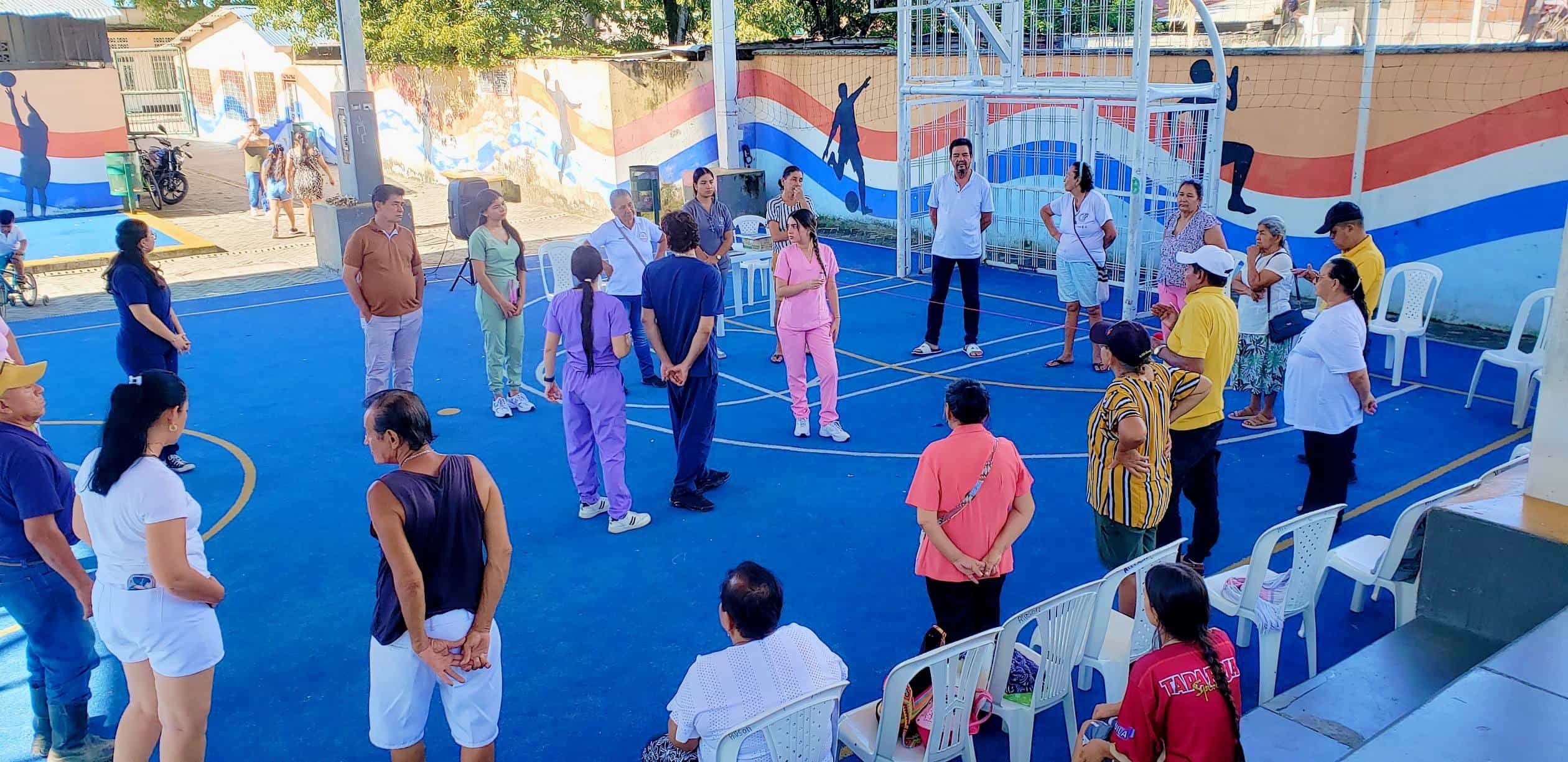 Estudiantes de PsicologÃÂa de FUNDES fortalecen el tejido social en el barrio El Carmen de el Guamo
