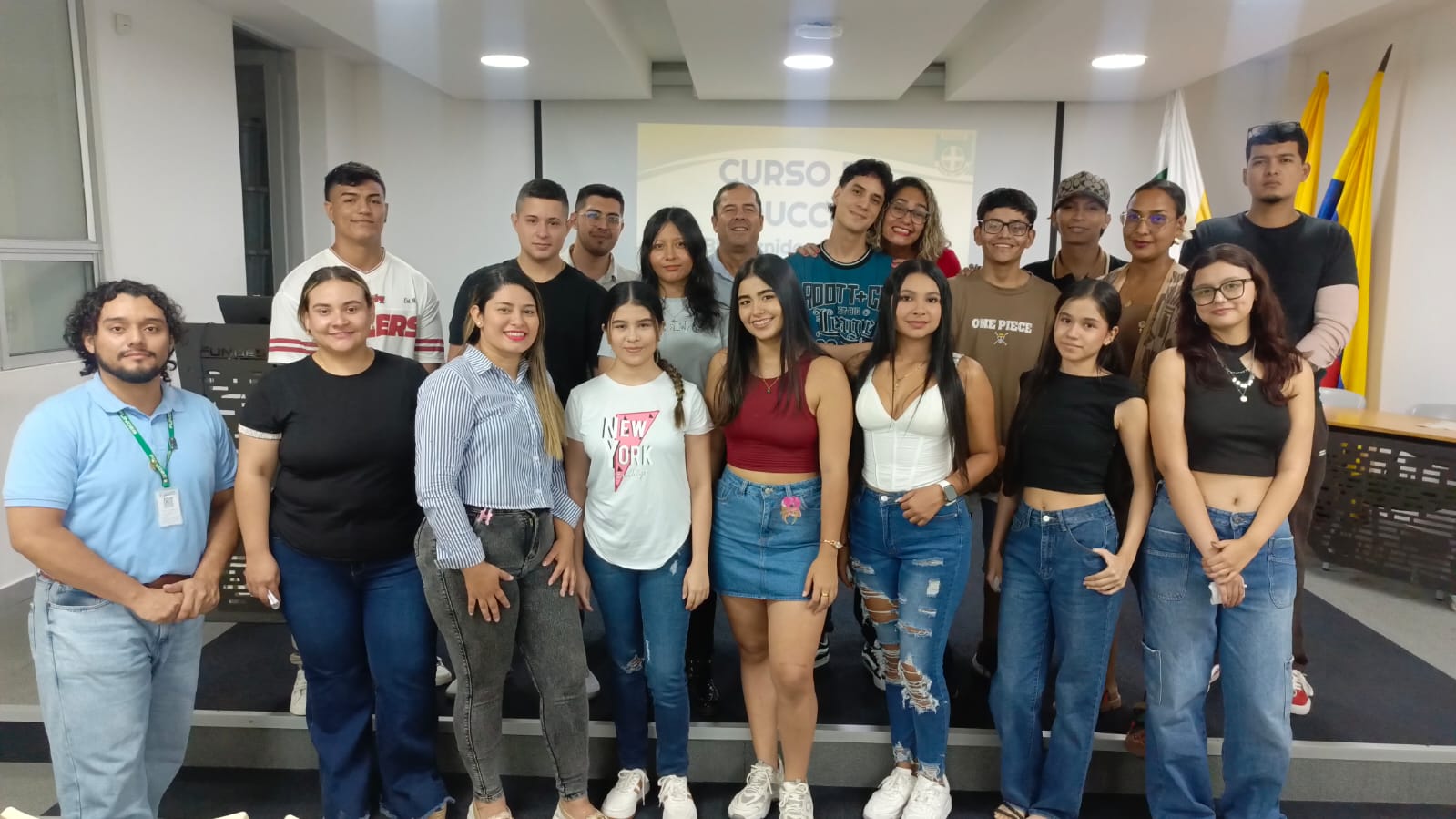 Estudiantes de toda la región le apuestan a su futuro profesional en FUNDES