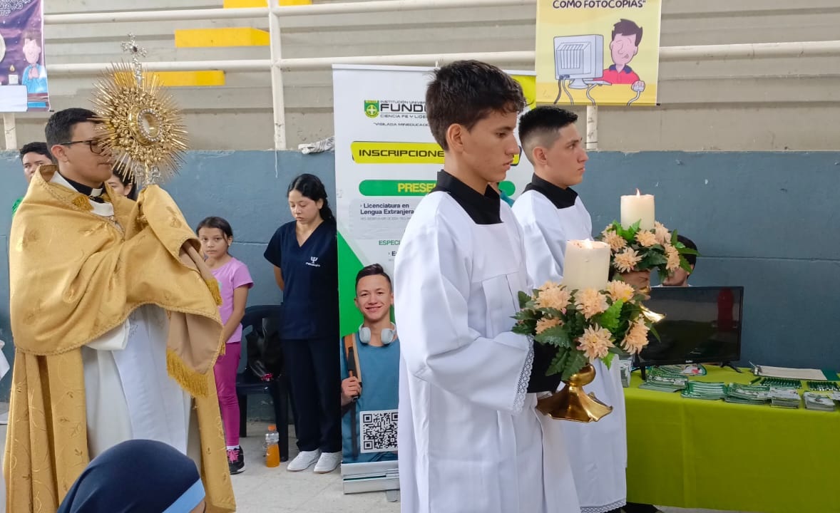 FUNDES dijo presente en la celebración del Jubileo Diocesano Educativo en El Espinal
