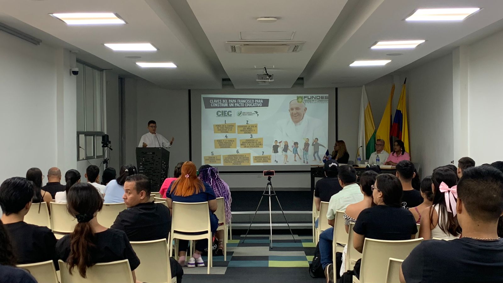 El Derecho se piensa, se debate y se actualiza con el III Congreso Internacional de Derecho Penal de FUNDES