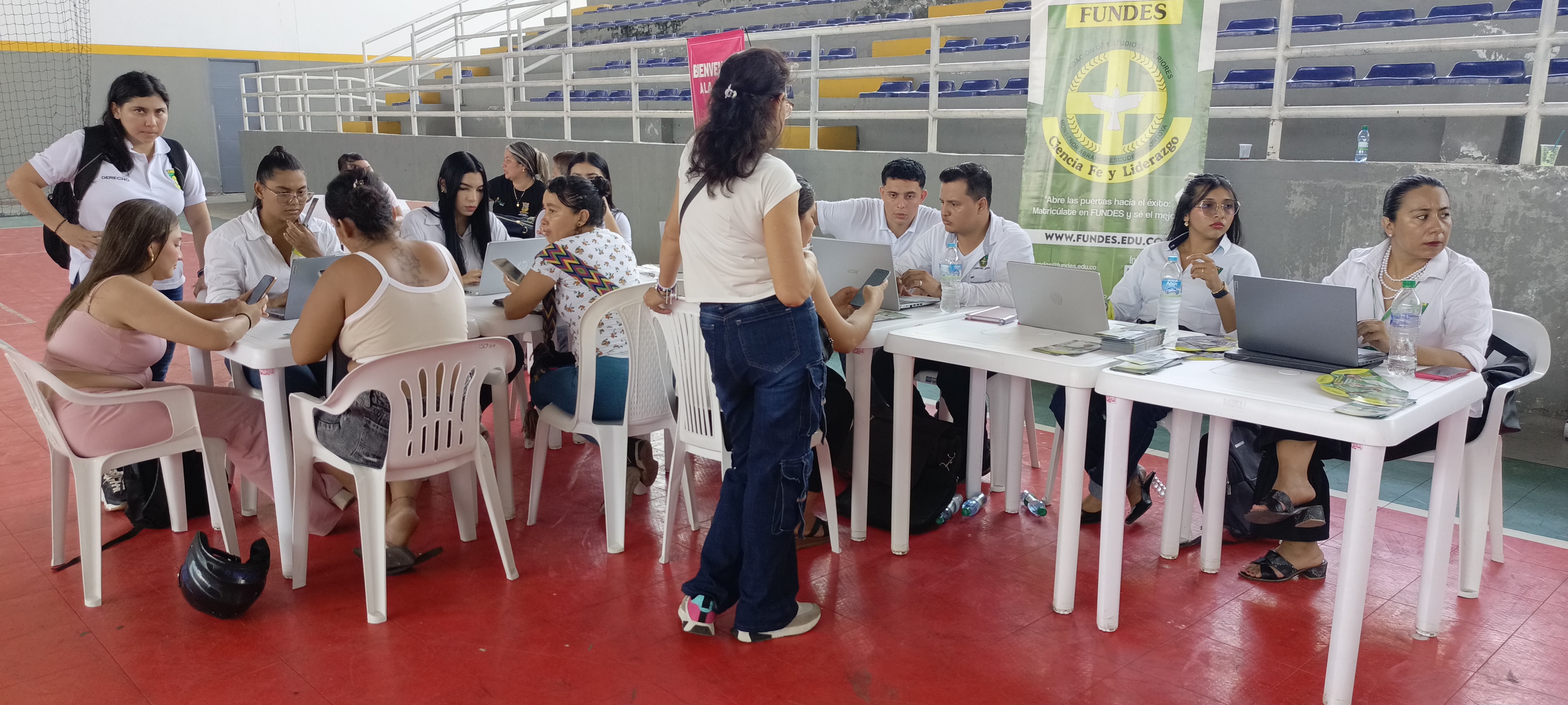Con brigada Interinstitucional el Consultorio JurÃÂdico Santo Tomás Moro de FUNDES inició atención al público en territorio